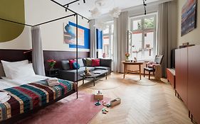 Quiet Luxury On Florianska